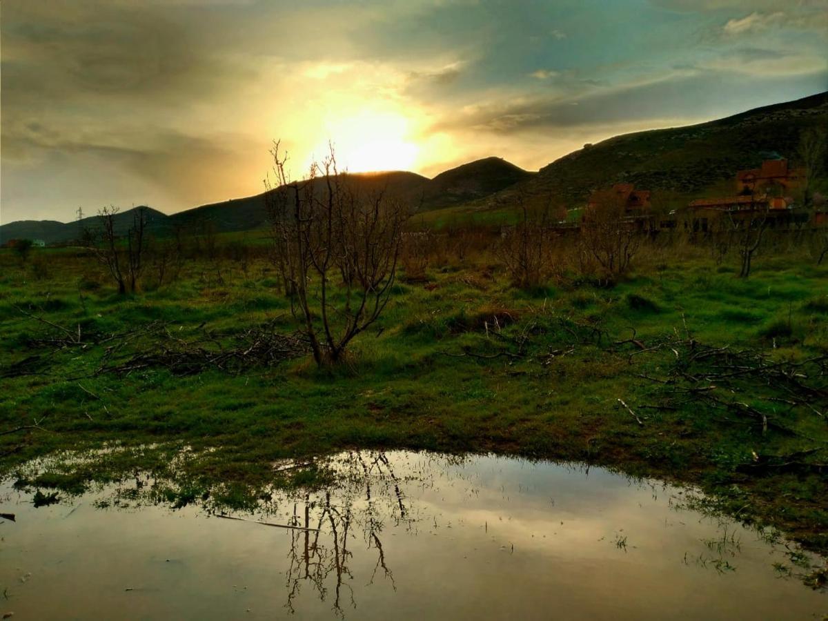 Ferme D'Hote La Vallee Azrou Buitenkant foto