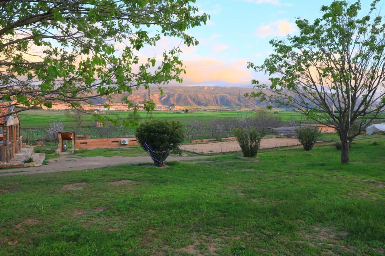 Ferme D'Hote La Vallee Azrou Buitenkant foto