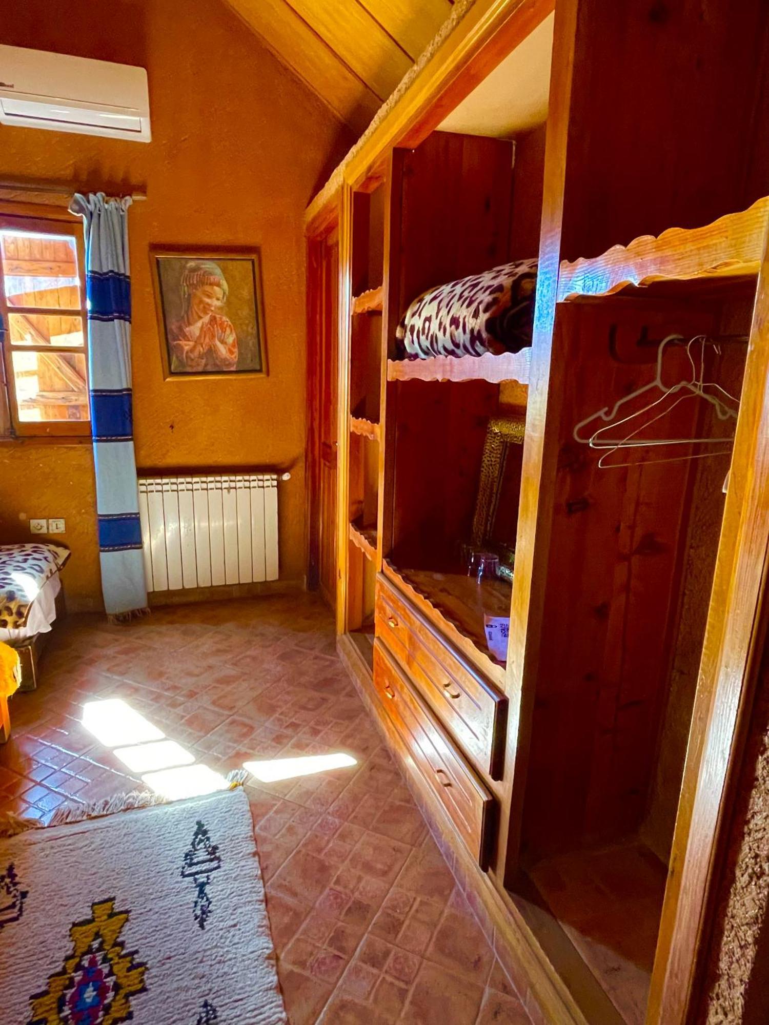 Ferme D'Hote La Vallee Azrou Buitenkant foto